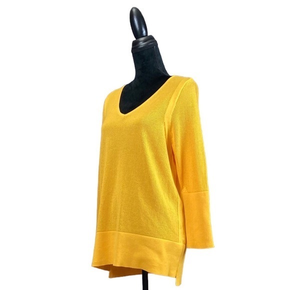 Women’s Peter Nygard Lightweight Pullover‎ Sweater - Picture 3 of 6